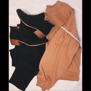 SOLD Crew-sweatshirt with Pearl Detailing